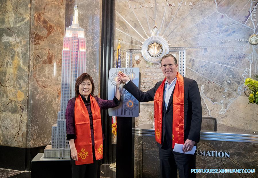 Empire State Bulding recebe ilumina??o especial em celebra??o ao Ano Novo lunar chinês