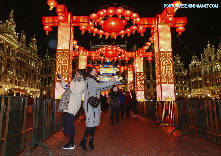 Exposi??o de lanternas chinesas inaugurada em Bruxelas