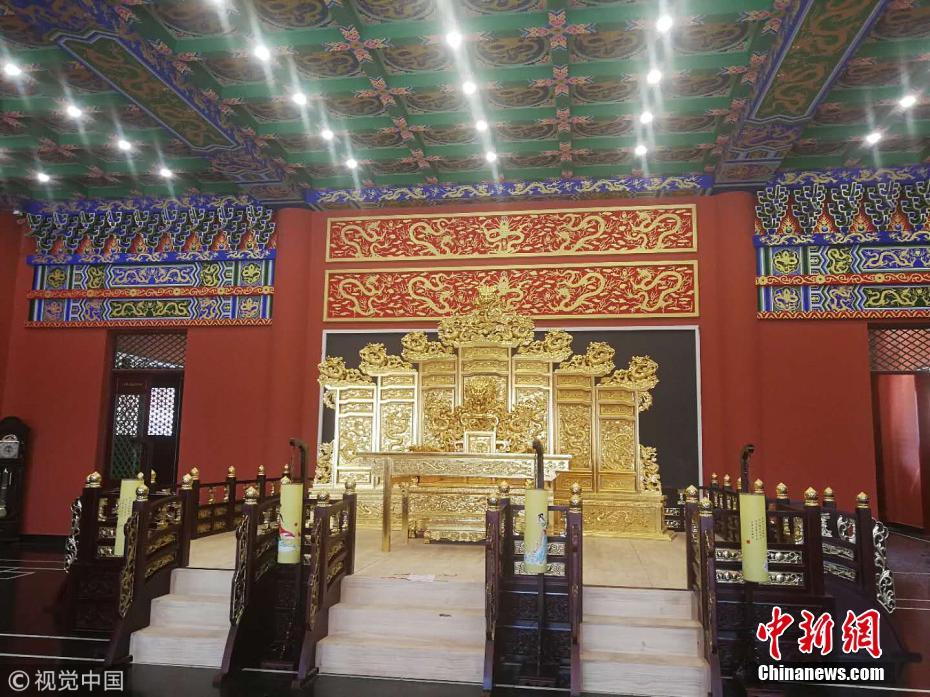 Estilo arquitet?nico de Universidade em Jiangxi gera controvérsia