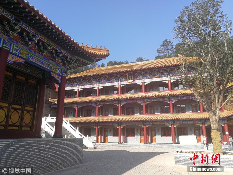 Estilo arquitet?nico de Universidade em Jiangxi gera controvérsia