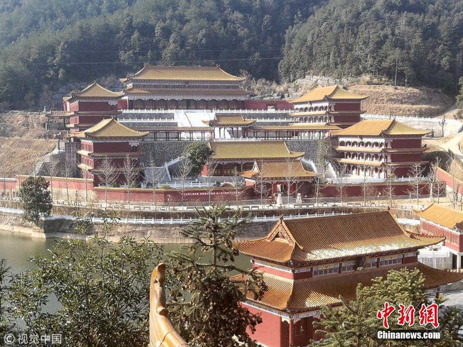 Estilo arquitet?nico de Universidade em Jiangxi gera controvérsia