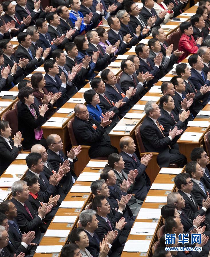 Primeira sess?o da 13a Assembleia Popular Nacional inaugurada em Beijing
