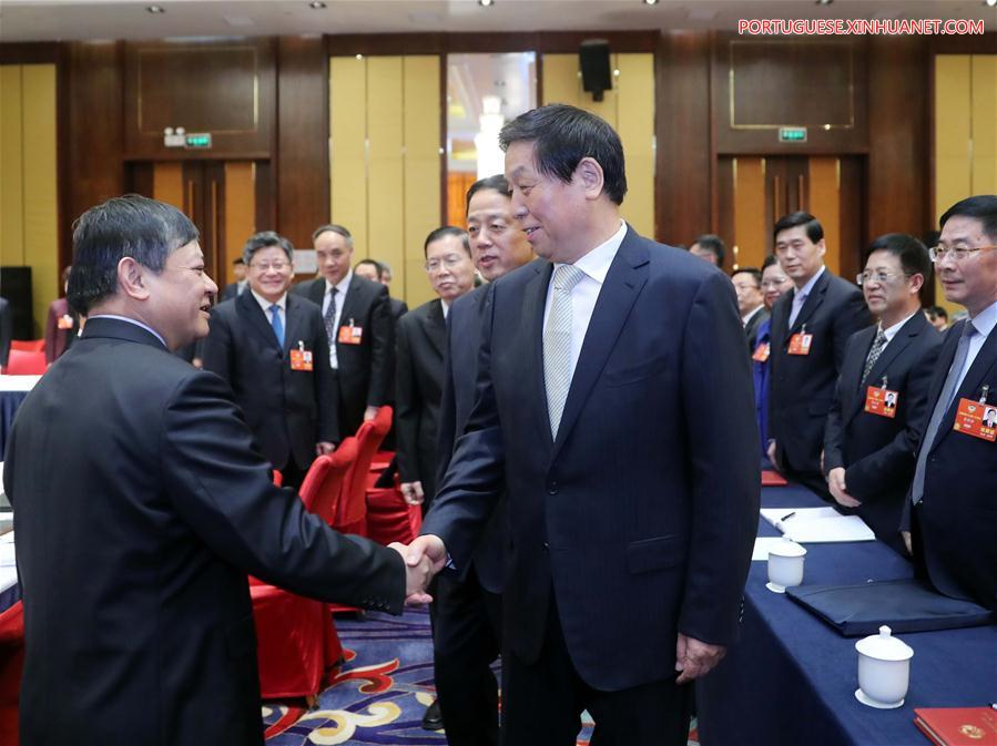 Líderes chineses sublinham lideran?a do PCCh em discuss?es com conselheiros políticos