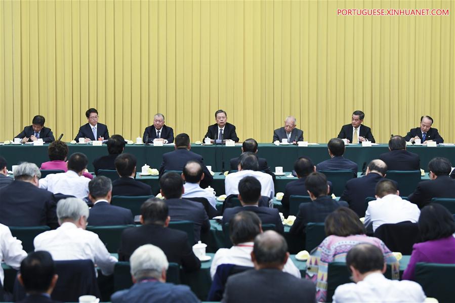 Líderes chineses sublinham lideran?a do PCCh em discuss?es com conselheiros políticos