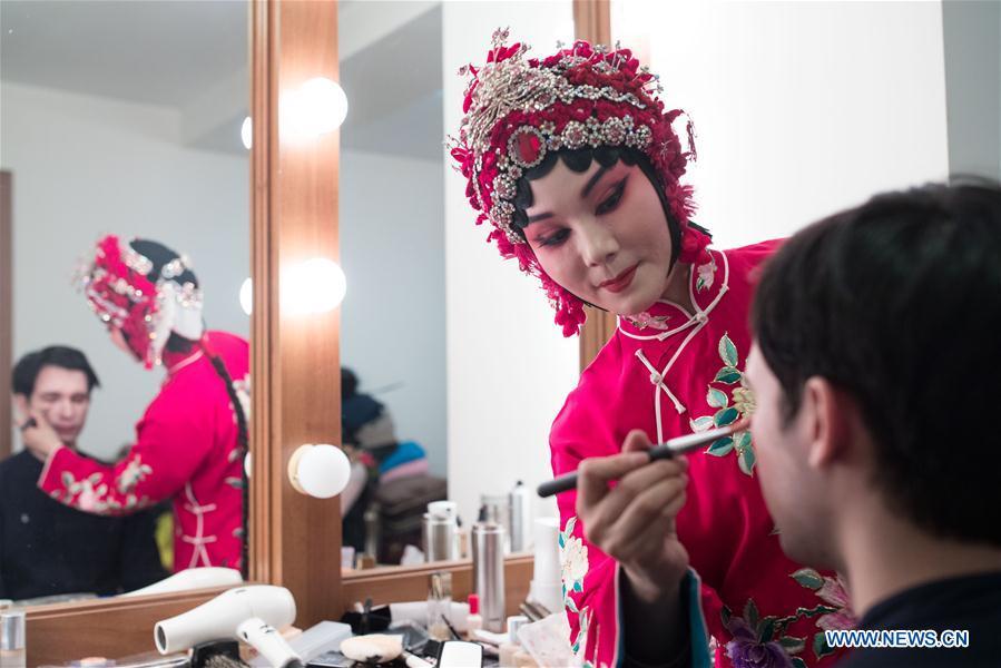 Galeria: ópera de Yu apresentada em Moscou