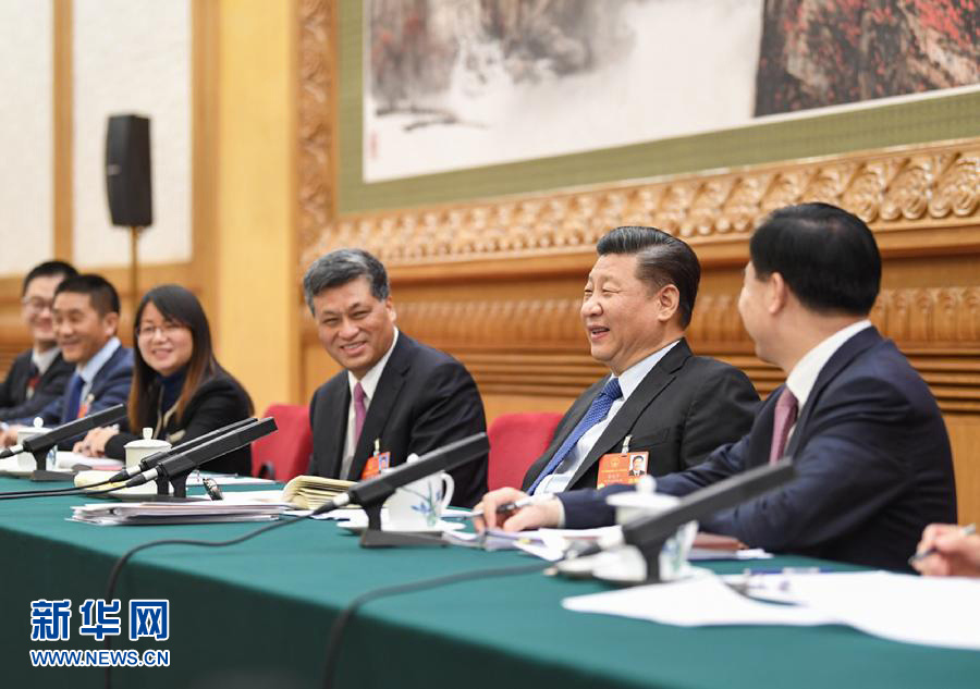 Líderes chineses se reúnem com legisladores nacionais em discuss?es de grupo