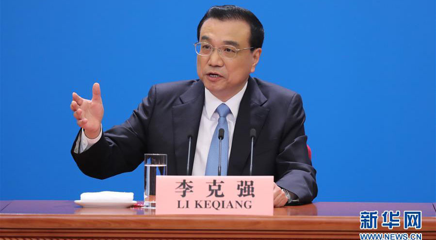 N?o haveria vencedor se houvesse guerra comercial China-EUA, diz premiê Li