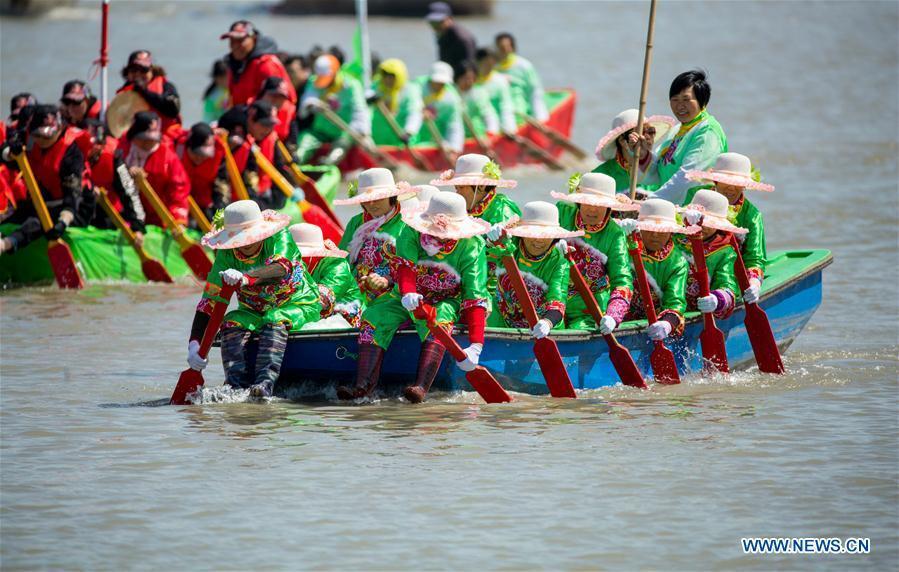 Festival Náutico de Qintong realizado em Taizhou