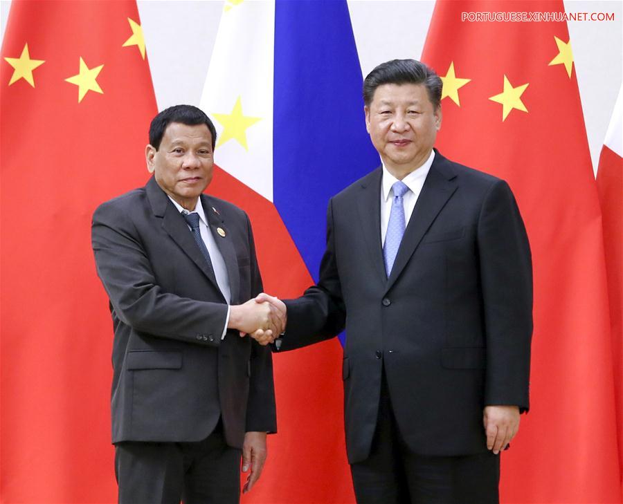 Xi pede eleva??o das rela??es China-Filipinas