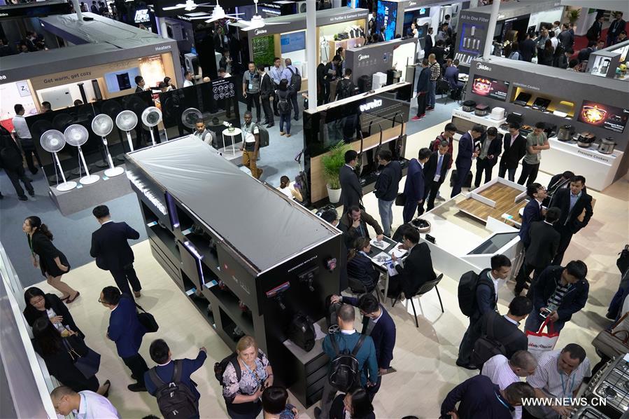 Galeria: Feira de Importa??es e Exporta??es da China inaugurada em Guangzhou