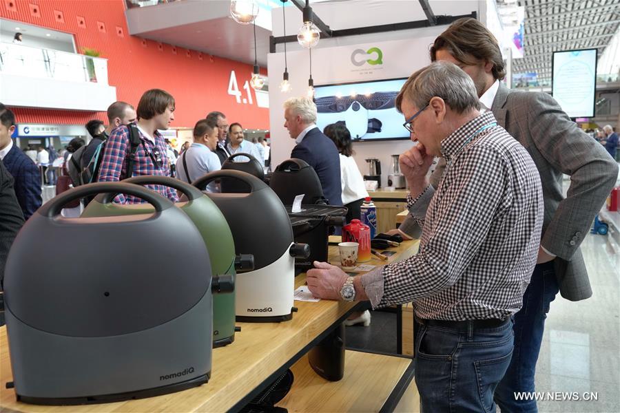 Galeria: Feira de Importa??es e Exporta??es da China inaugurada em Guangzhou