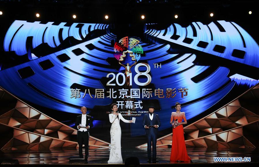 Beijing realiza cerimónia de abertura do 8o Festival Internacional de Cinema