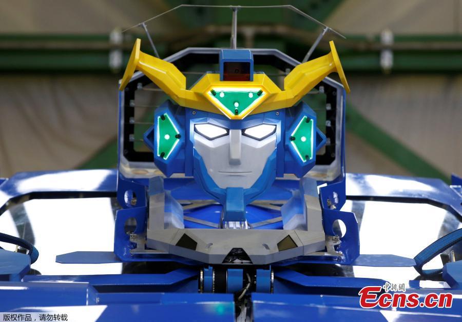 J-deite RIDE: Rob? de 4 metros de altura capaz de se transformar