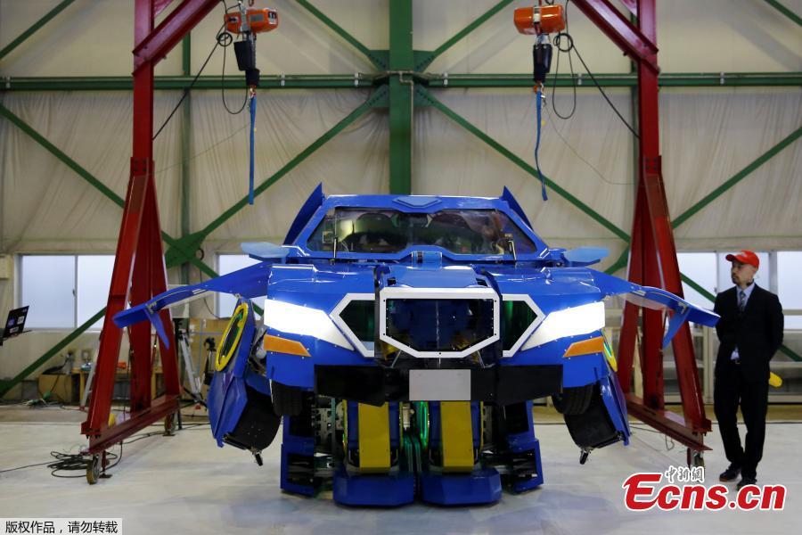 J-deite RIDE: Rob? de 4 metros de altura capaz de se transformar