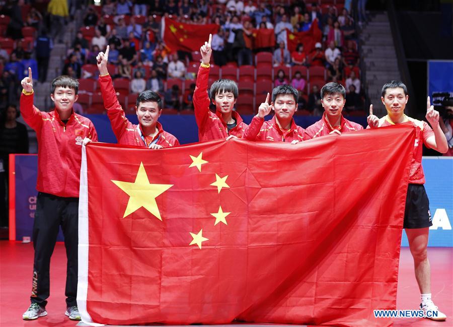 Equipa masculina chinesa arrecada 9o título consecutivo nos mundiais de ténis de mesa