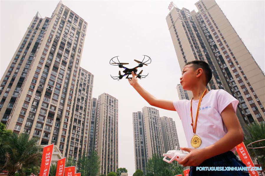 Festival de rob?s de juventude realizado em Hunan, centro da China