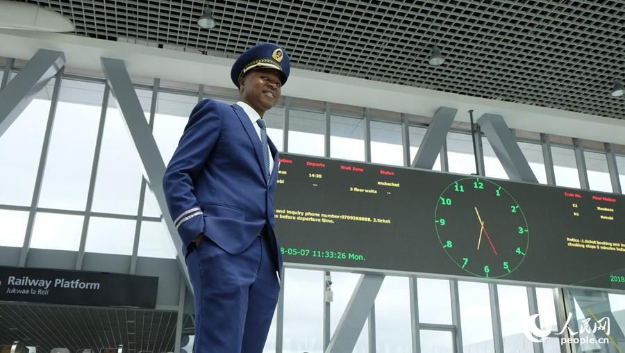 Galeria: Tripula??o da linha ferroviária Nairobi-Mombasa