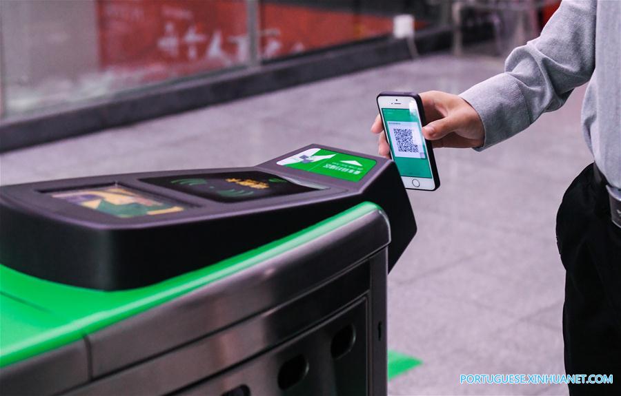 Metr? de Shenzhen adota tecnologia de código QR