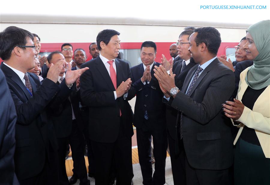 Chefe do Legislativo chinês visita Etiópia para promover la?os bilaterais