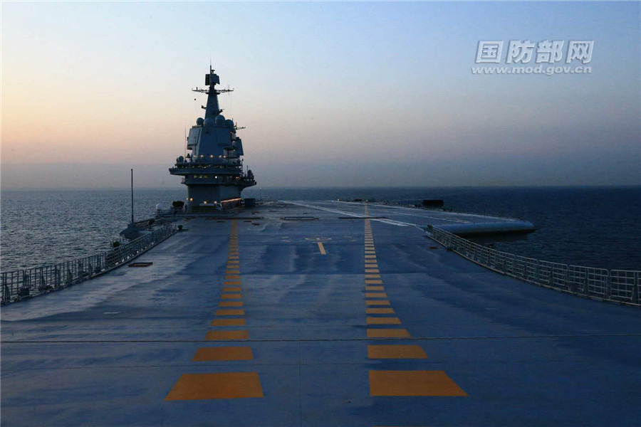 Primeiro porta-avi?es de fabrico doméstico da China termina período de testes