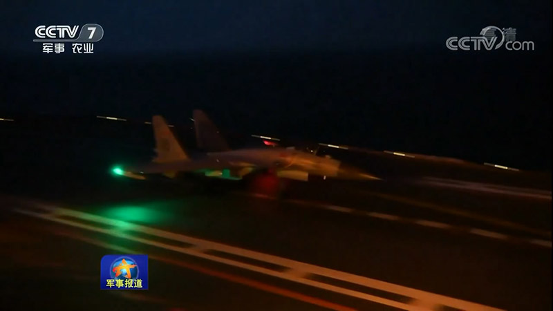 China realiza manobras de voo noturnas no porta-avi?es Liaoning