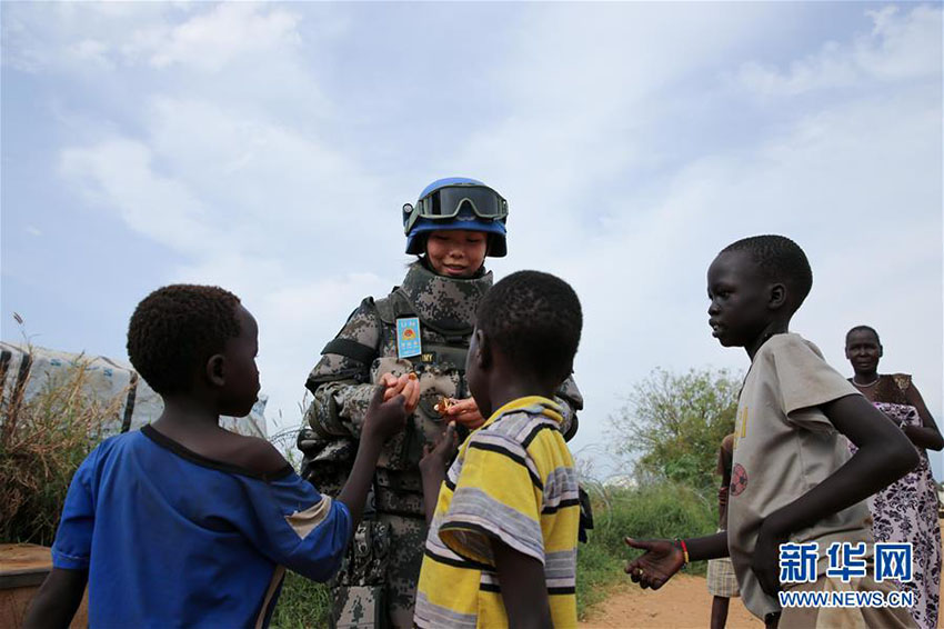 Capacetes azuis chineses promovem manuten??o da paz mundial