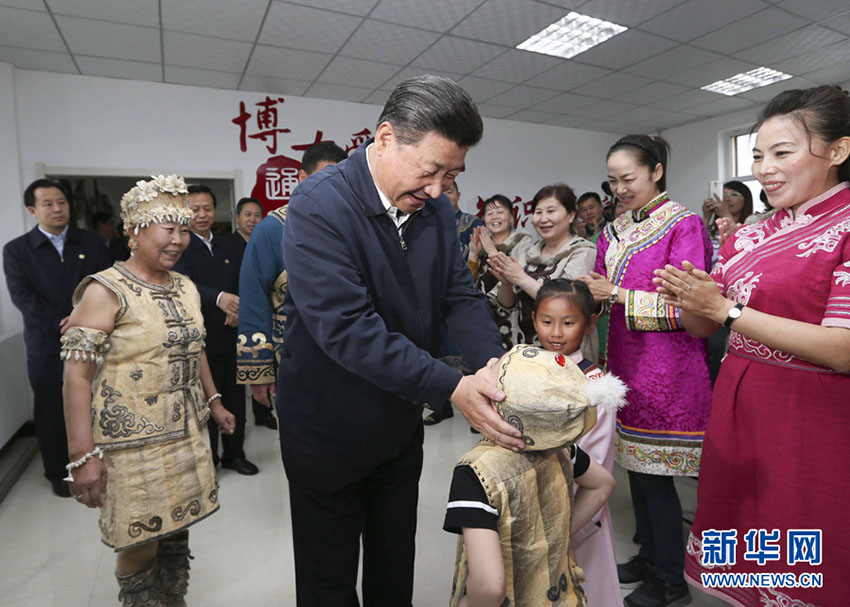 Xi estende felicita??es antes do Dia Internacional das Crian?as