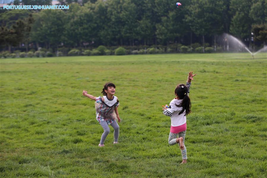 Vida quotidiana em Qingdao, sede da cúpula da OCS