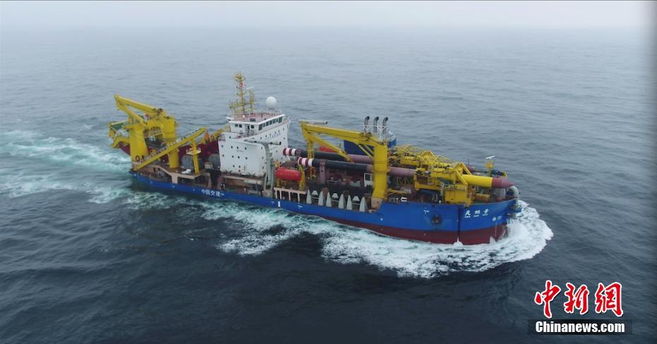 Draga de suc??o “Tian Kun” faz primeiro teste marítimo