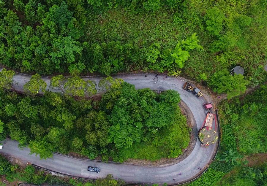 Galeria: Tambor gigantesco de bronze em Guangxi, sul da China