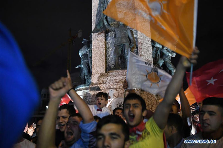 Presidente turco Erdogan e sua alian?a ganham elei??es presidenciais e parlamentares