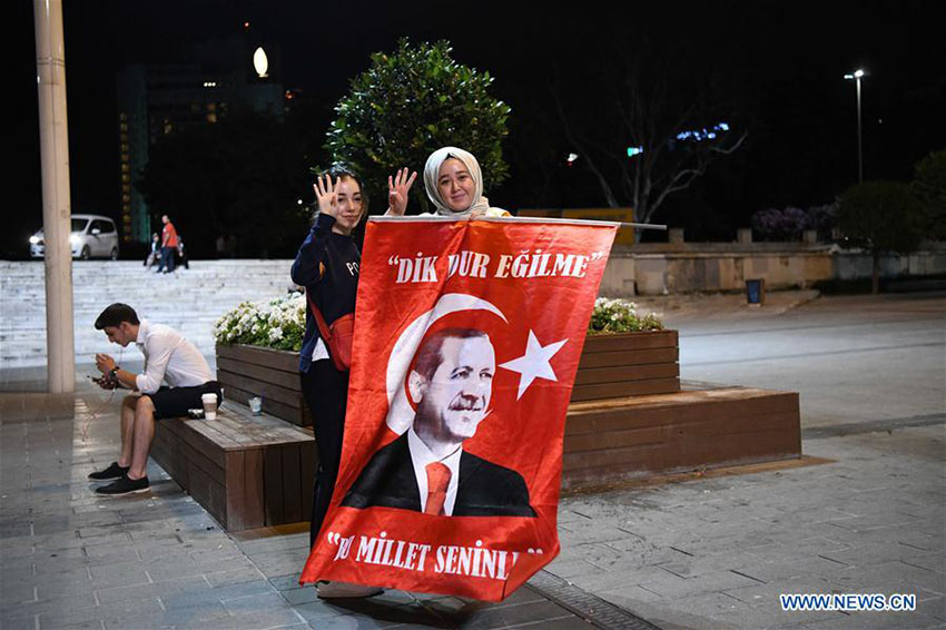 Presidente turco Erdogan e sua alian?a ganham elei??es presidenciais e parlamentares