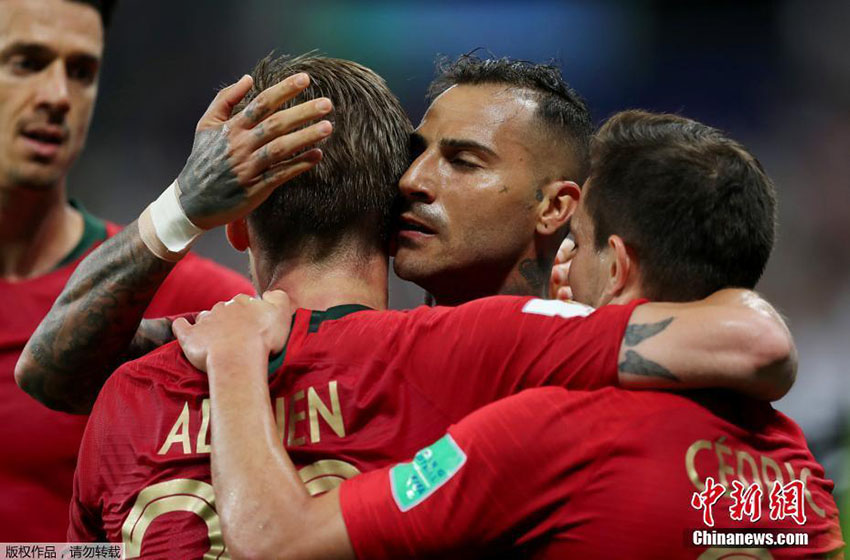 Cristiano Ronaldo falha o pênalti e Portugal empata o Ir? por 1 a 1
