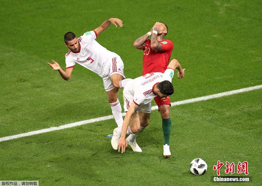 Cristiano Ronaldo falha o pênalti e Portugal empata o Ir? por 1 a 1