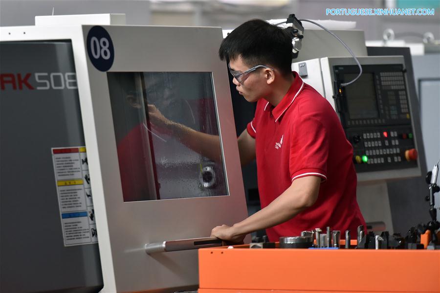 Testes da Competi??o ChinaSkills 2018 em Guangzhou