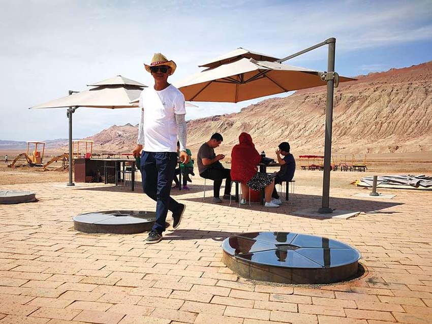 China: Depress?o de Turpan registra temperaturas extremas de 83oC