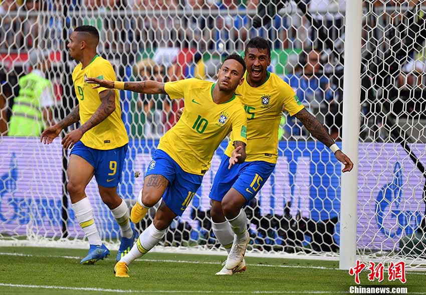 Copa do Mundo: Brasil avan?a para quartas de final com golos de Neymar e Firmino