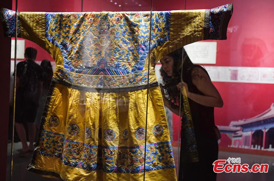 Galeria: 240 relíquias da Cidade Proibida exibidas em Jinan