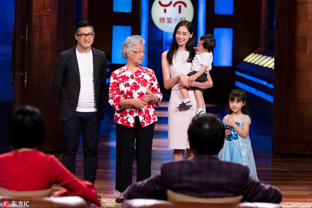 Empresária se torna famosa após ser m?e 