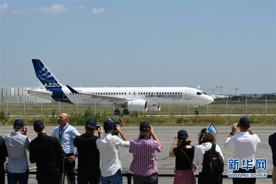 Airbus lan?a nova série de A220