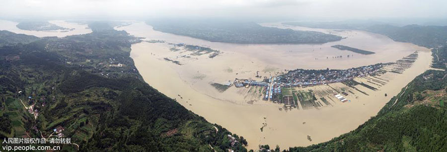 China lan?a resposta de emergência depois de inunda??es