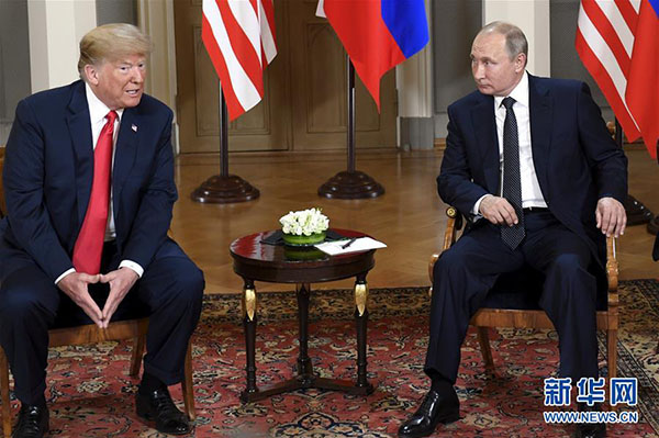 Trump e Putin consideram conversa??es bem-sucedidas