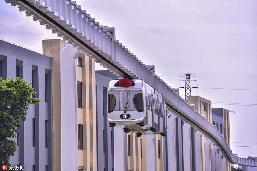 Galeria: Trem suspenso testado em Chengdu