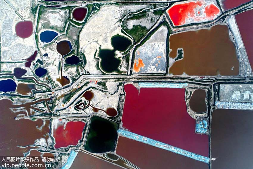 Galeria: Lagos coloridos em Yuncheng, Shanxi