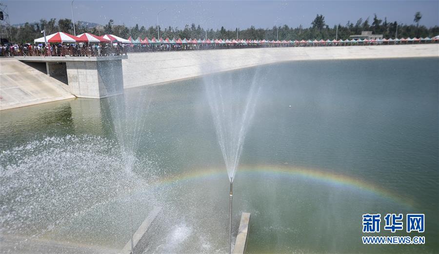 Fujian come?a a fornecer água a Kinmen