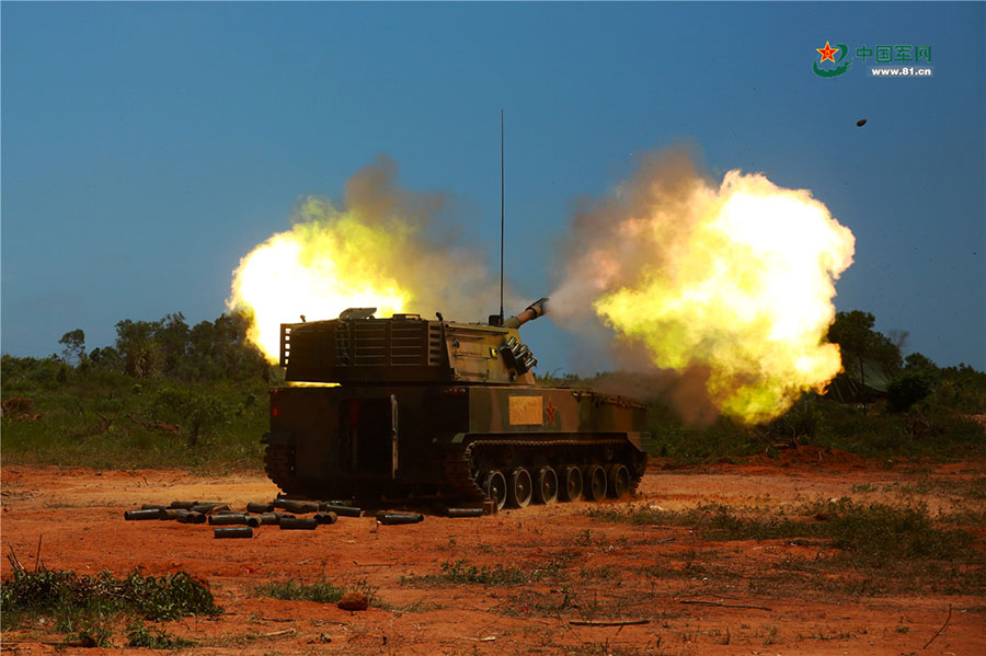 Exército chinês realiza exercício de simula??o de batalha