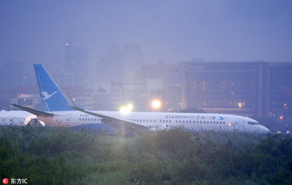 Avi?o da Xiamen Airlines sai da pista em Manila