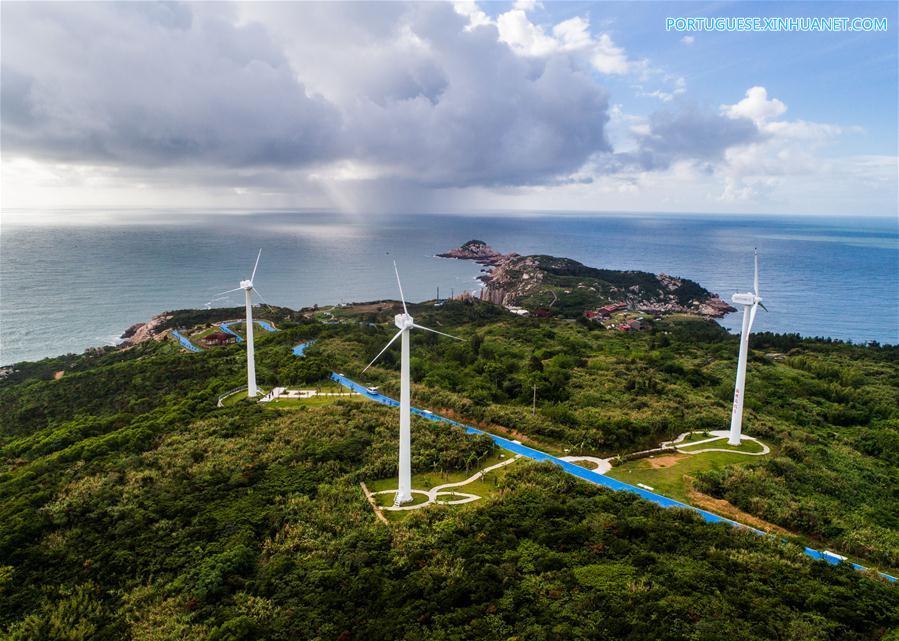 Zona de maricultura na ilha Nanji em Wenzhou, leste da China