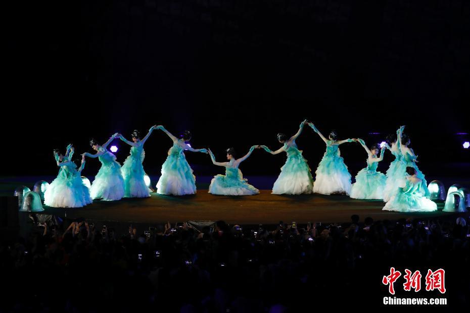 Jogos Asiáticos encerram com exibi??o do show “8 Minutos em Hangzhou”