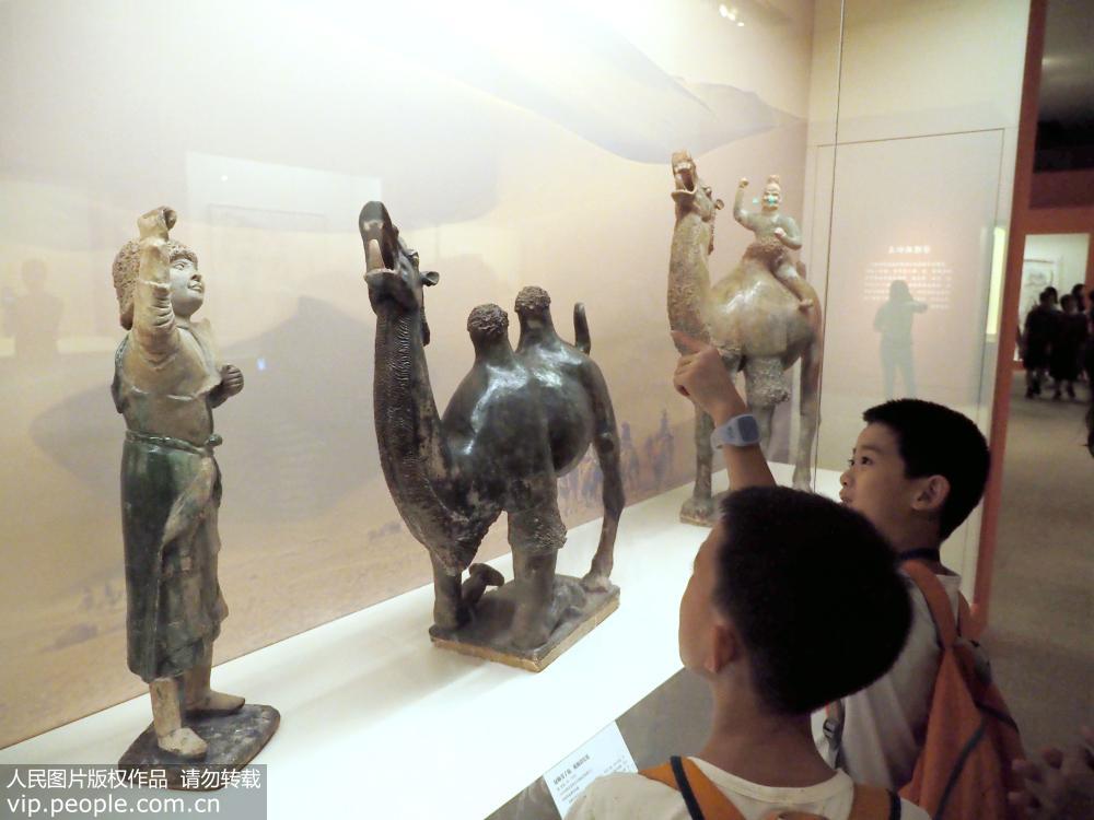 Museu Nacional exibe 120 relíquias culturais de Shaanxi